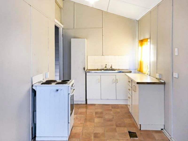 1/120 Denison Street, Rockhampton City QLD 4700